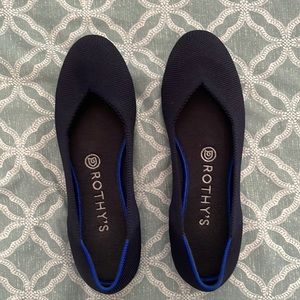 Rothy’s navy blue flats